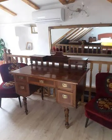 Appartement Captains Heritage - Traditional In *